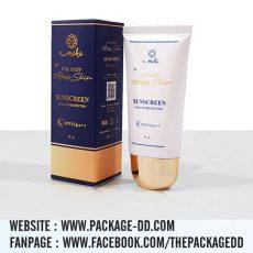 โรงงานผลิตกล่องครีมกันแดด, Sunscreen box, รับผลิตกล่องครีมกันแดด, กล่องครีมกันแดดเก๋ๆ, รับทำกล่องครีมสวยๆ, Sunscreen packaging