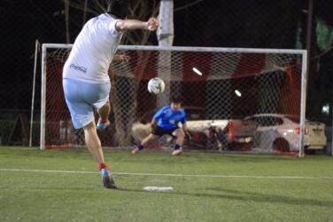 นินจา ท้าดวลจุดโทษ ครั้งที่ 1 ยิงโทษ