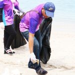 กิจกรรมเก็บขยะชายหาด