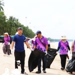 กิจกรรมเก็บขยะชายหาด